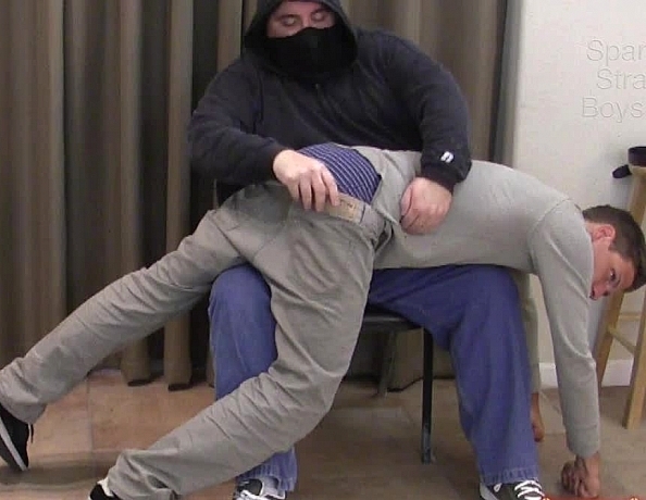 150711101-erics-first-spanking