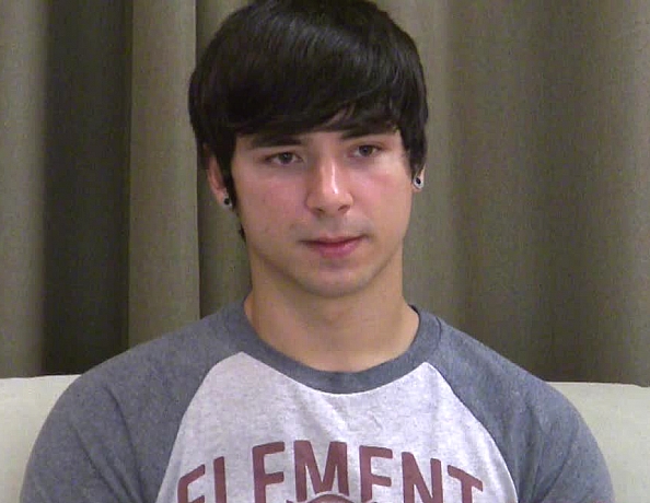 150918101-camerons-first-spanking