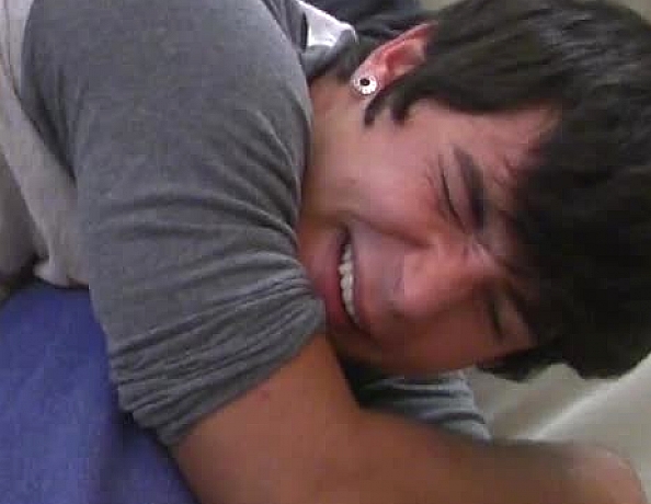 150918101-camerons-first-spanking