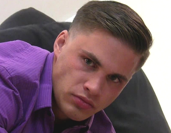 151002102-caning-travis