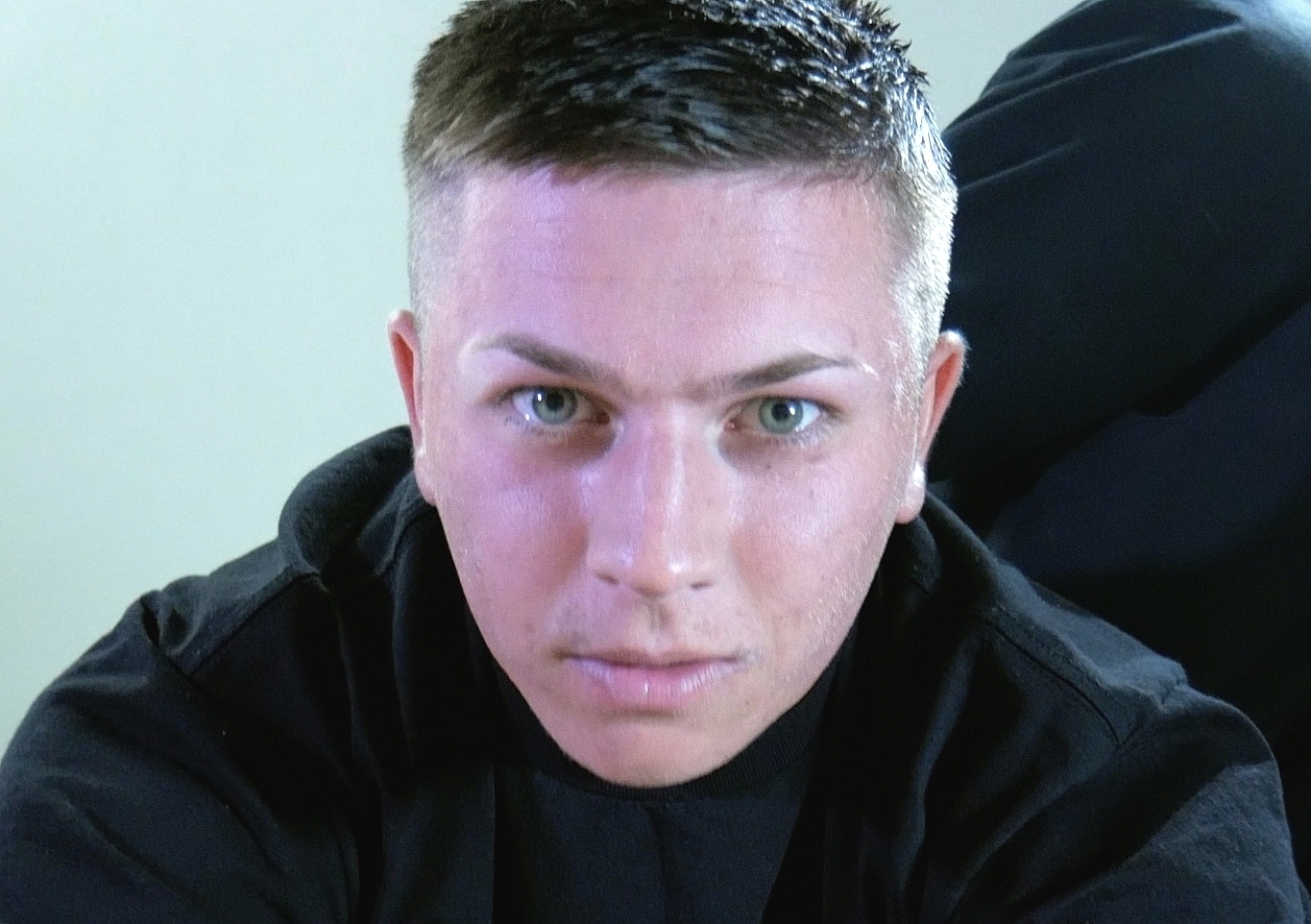 170408101-vances-first-spanking