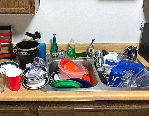 170816101-parkers-pigsty