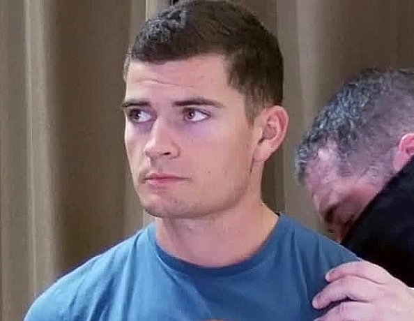 171215101-wedgie-and-butt-plug-spanking