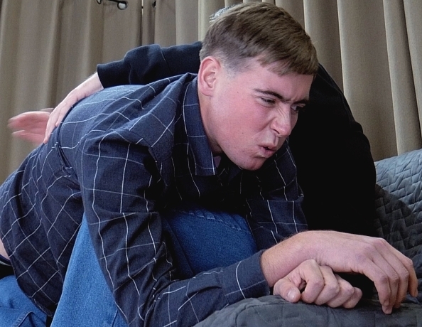 180222101-alexanders-first-spanking