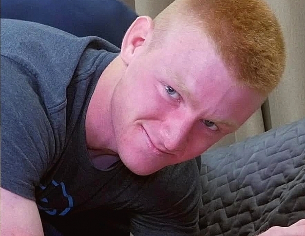 180822101-liam-over-the-knee