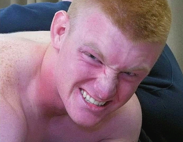 180822101-liam-over-the-knee