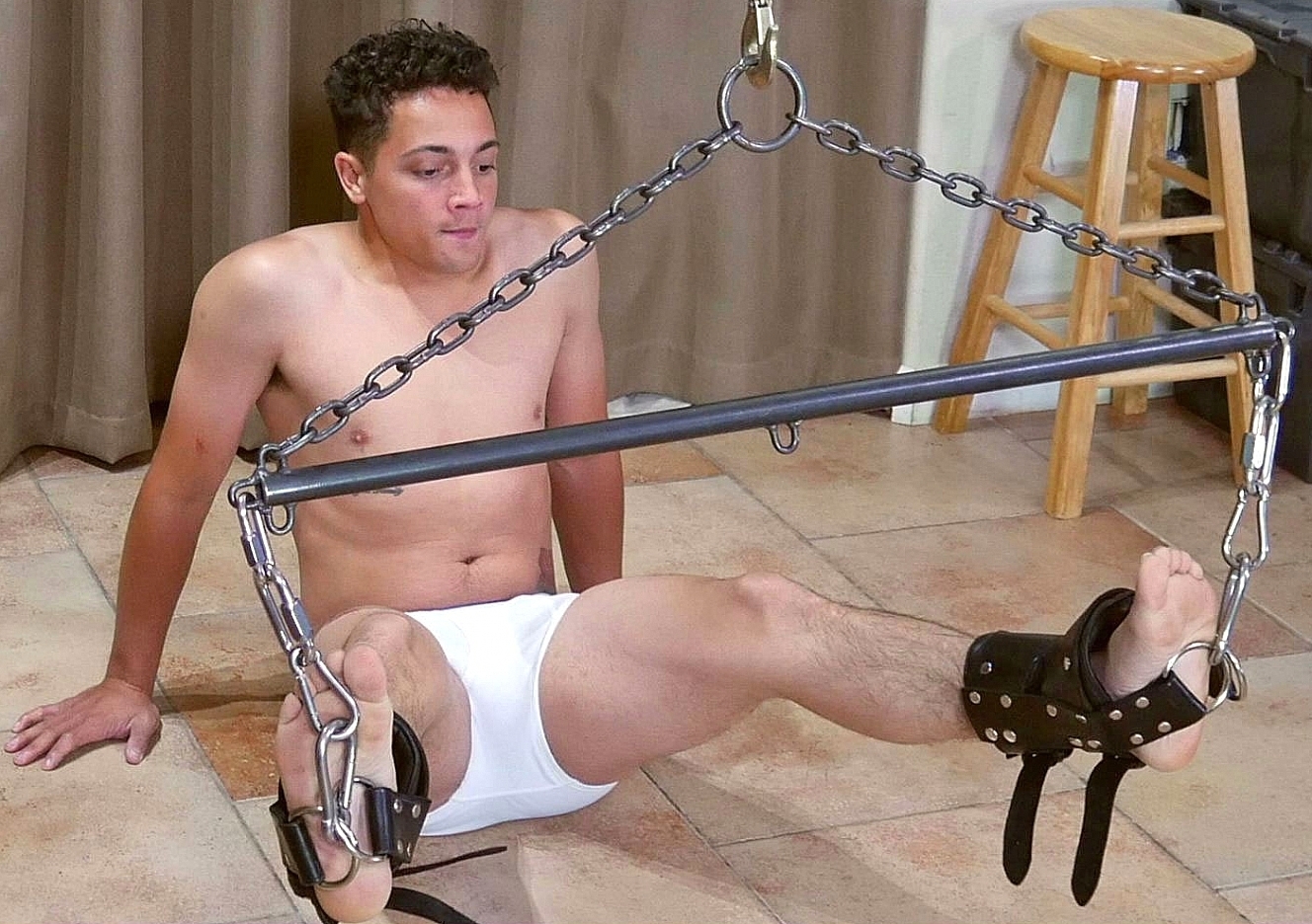 190425102-dex-upside-down