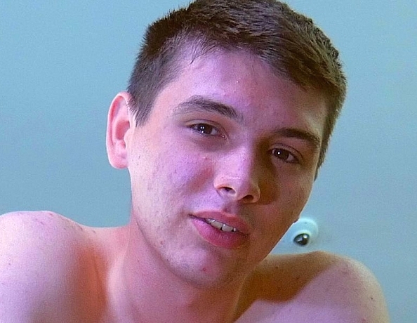 190727101-palmers-first-spanking