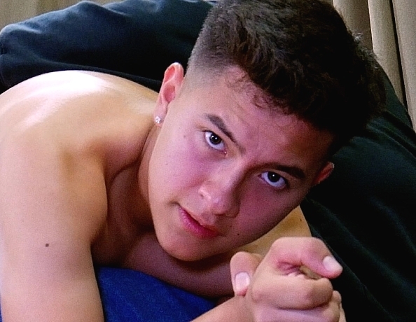 200805102-diegos-first-spanking-part-2