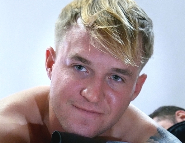 201122101-mace-on-the-spanking-bench