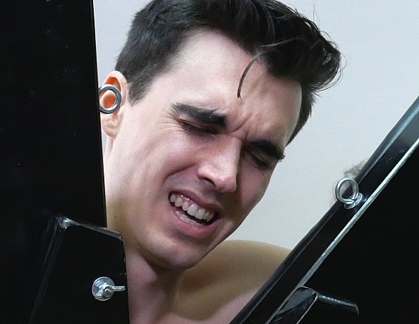 210212102-carter-on-the-bondage-cross