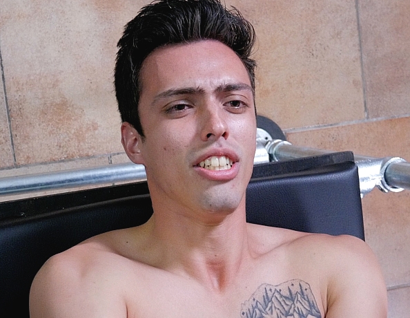 210909101-gil-in-the-spanking-tower