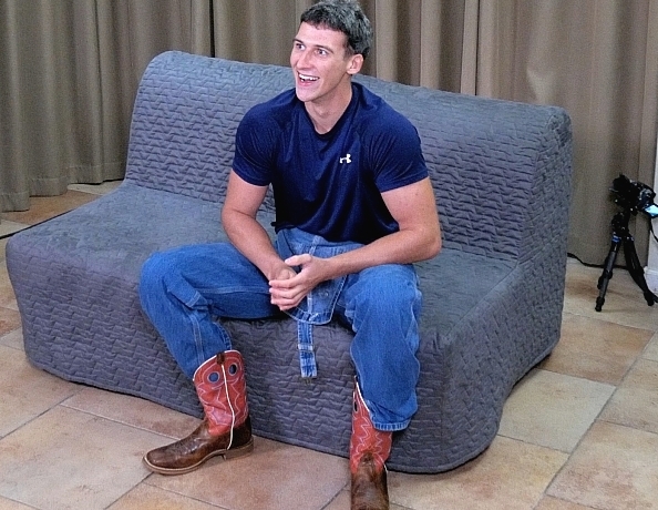 211007101-tonys-first-ever-spanking