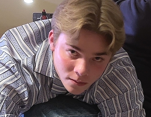 220107101-the-wrong-crowd