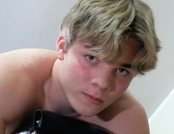 220401101-cooper-breaks-down