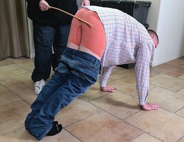 220621101-caning-fletch