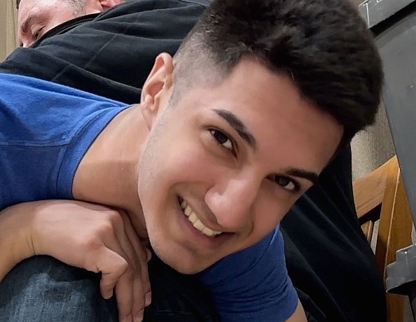 230910101-sammys-first-ever-spanking