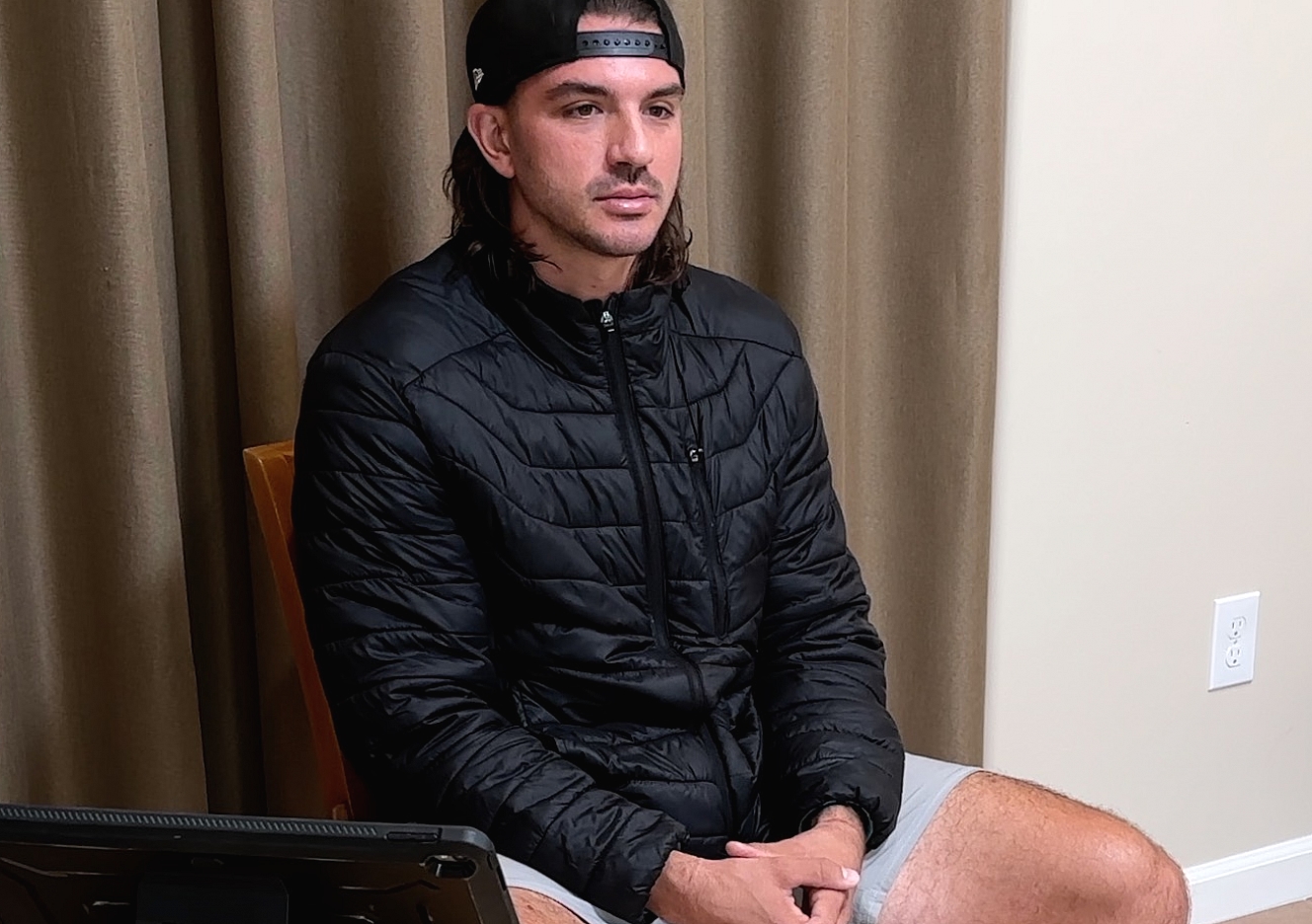 231203101-scottys-first-spanking