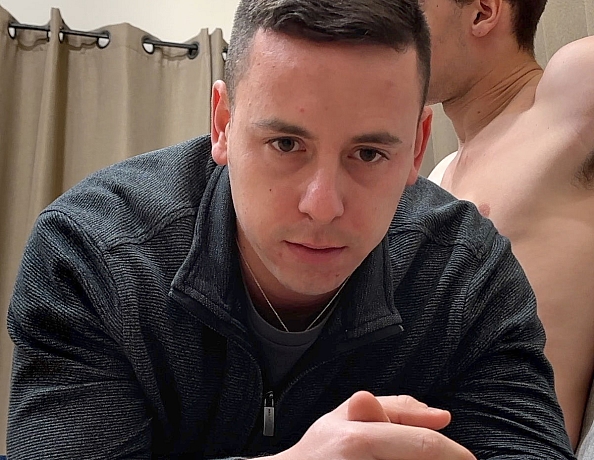 240121101-darren-spanks-vince-a