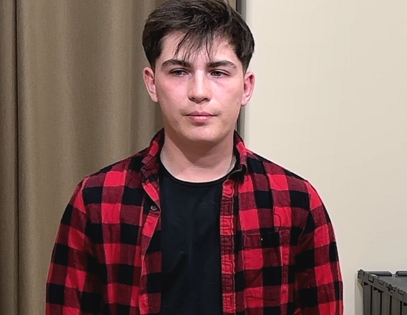 240307101-uris-first-spanking